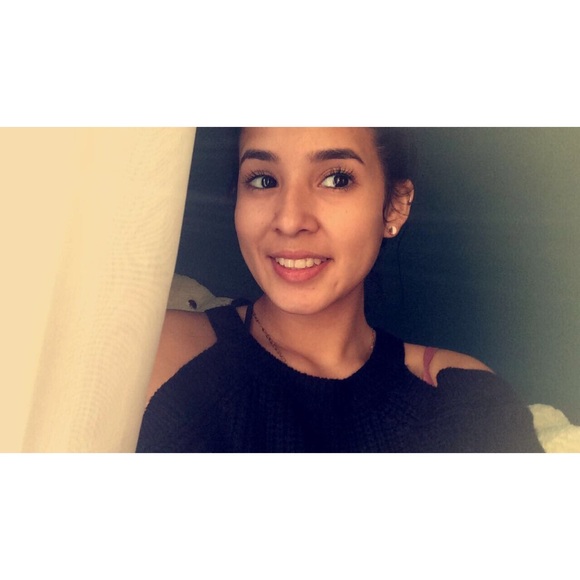 Meet your Posher, Ashley - Picture 1 of 1